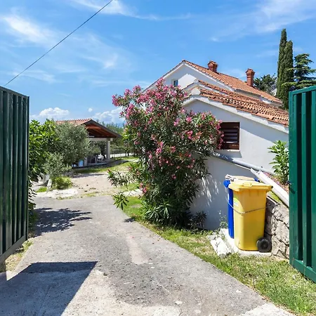 Amazing In Omišalj