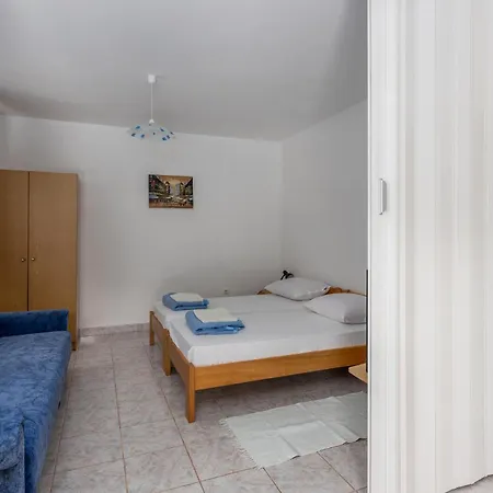 Cozy In With Harbor View * Omišalj